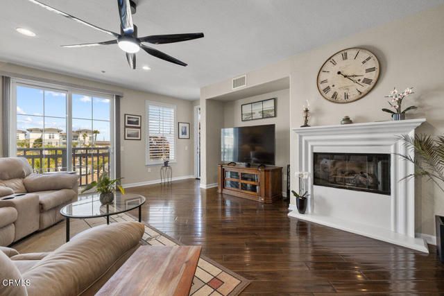 1544 Seabridge Lane, Oxnard, CA 93035