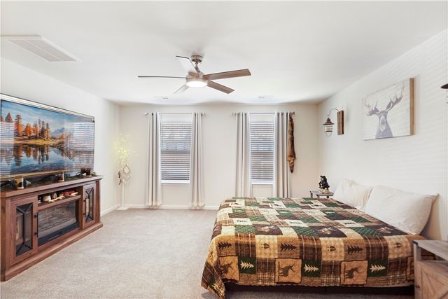 212 Emerald Creek Avenue, Greer, SC 29651