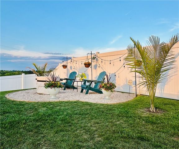 212 Emerald Creek Avenue, Greer, SC 29651