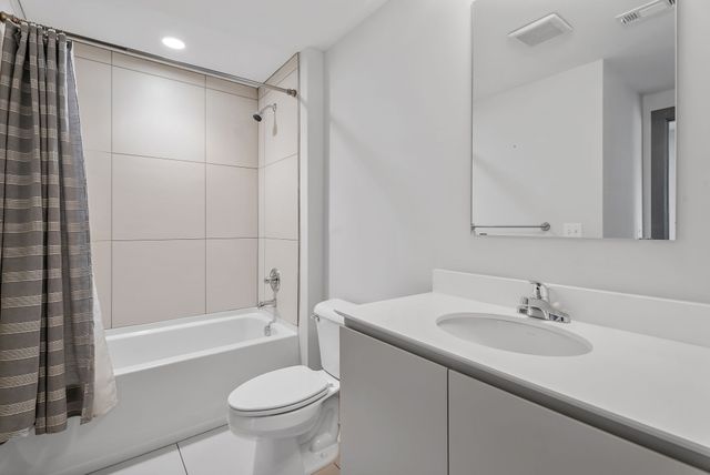 1260 Martin St Apt 407, Nashville, TN 37203