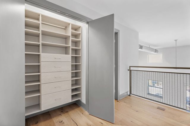 1260 Martin St Apt 407, Nashville, TN 37203