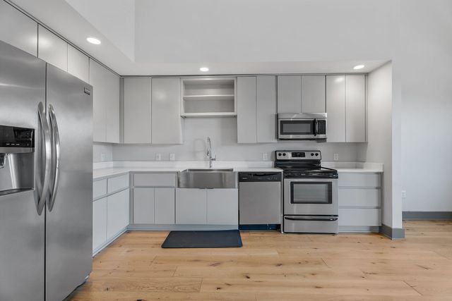 1260 Martin St Apt 407, Nashville, TN 37203