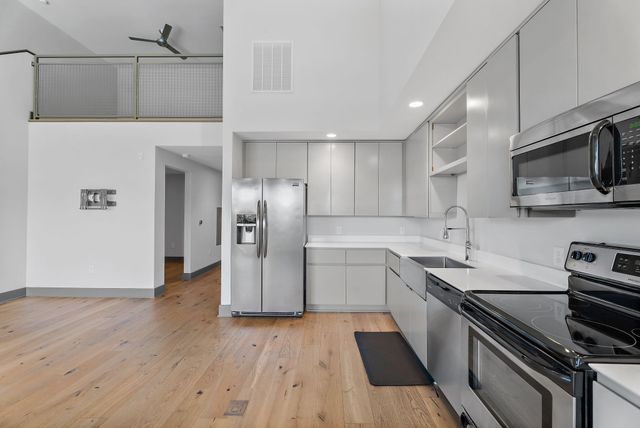 1260 Martin St Apt 407, Nashville, TN 37203