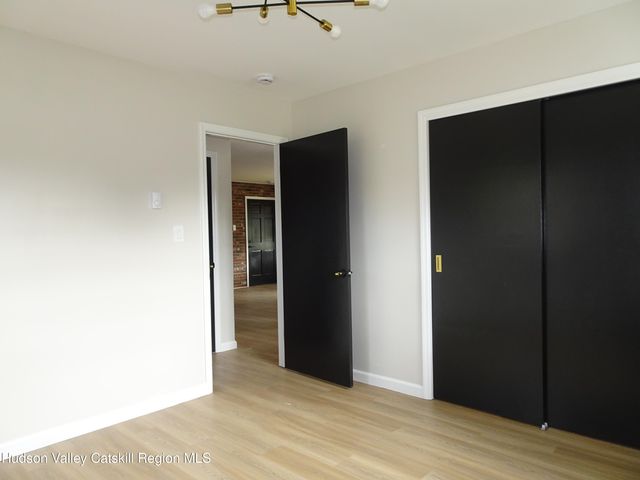 167 Route 23 1 C, Claverack-red Mills, NY 12513