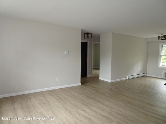 167 Route 23 1 C, Claverack-red Mills, NY 12513