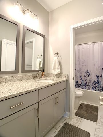 585 Dexter Dr, Clarksville, TN 37043