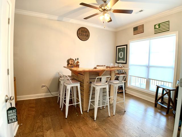 585 Dexter Dr, Clarksville, TN 37043