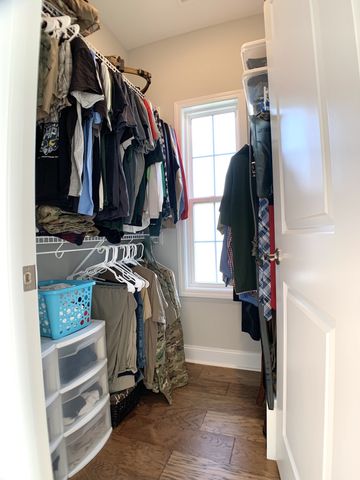 585 Dexter Dr, Clarksville, TN 37043