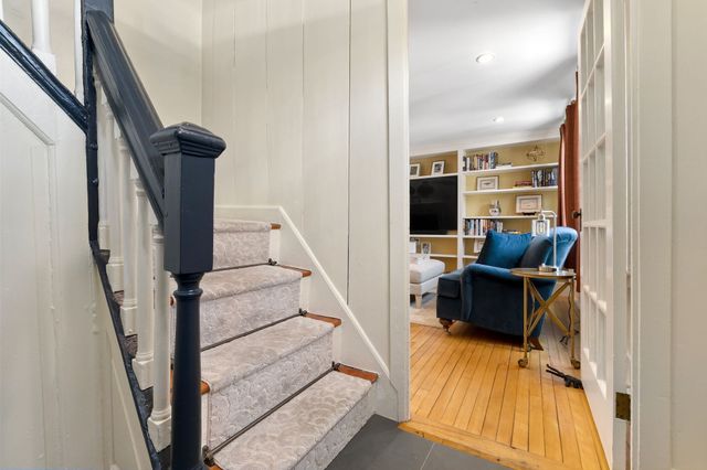 159 High St, Newburyport, MA 01950