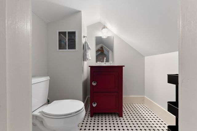 159 High St, Newburyport, MA 01950