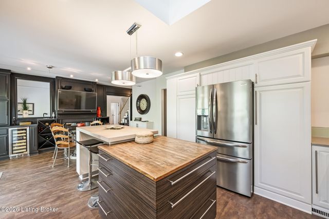 5519 Timber Ridge Dr, Prospect, KY 40059