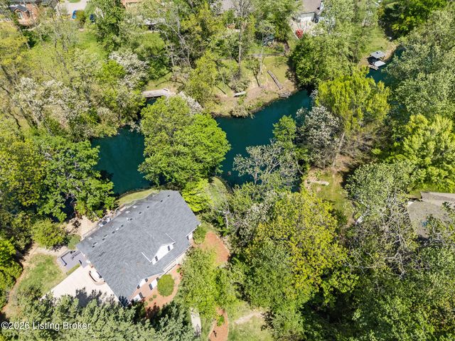 5519 Timber Ridge Dr, Prospect, KY 40059