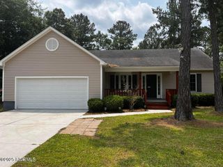 168 Live Oak Drive, Jacksonville, NC 28540