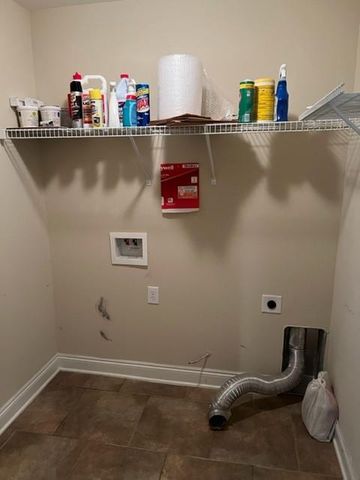 2197 Spring Grove W, Mobile, AL 36695
