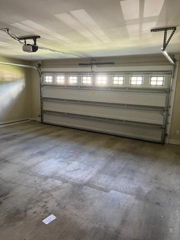 2197 Spring Grove W, Mobile, AL 36695
