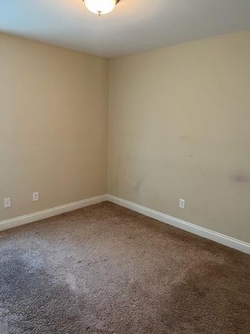 2197 Spring Grove W, Mobile, AL 36695