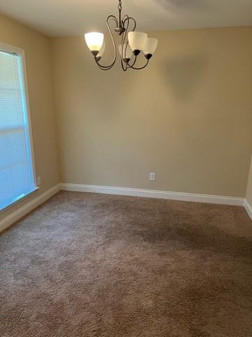 2197 Spring Grove W, Mobile, AL 36695