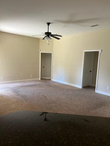 2197 Spring Grove W, Mobile, AL 36695