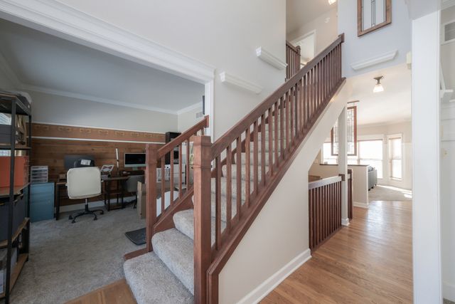 2203 Brookwood Drive, South Elgin, IL 60177