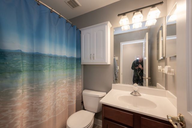 2203 Brookwood Drive, South Elgin, IL 60177