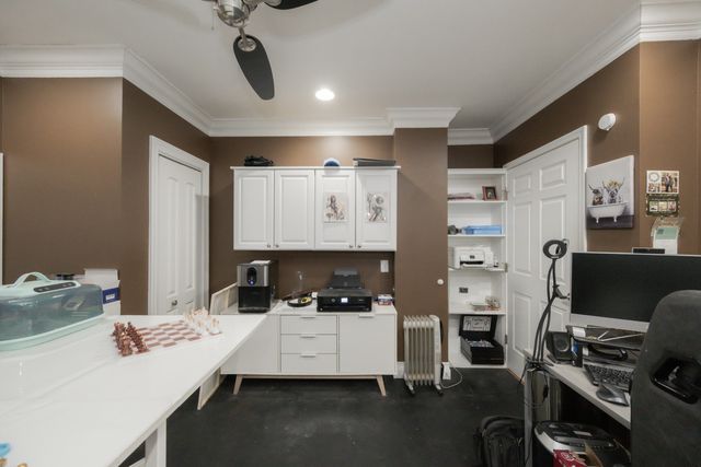 2203 Brookwood Drive, South Elgin, IL 60177