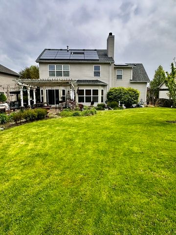 2203 Brookwood Drive, South Elgin, IL 60177