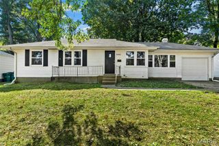 10043 Hedge Drive, St Louis, MO 63137