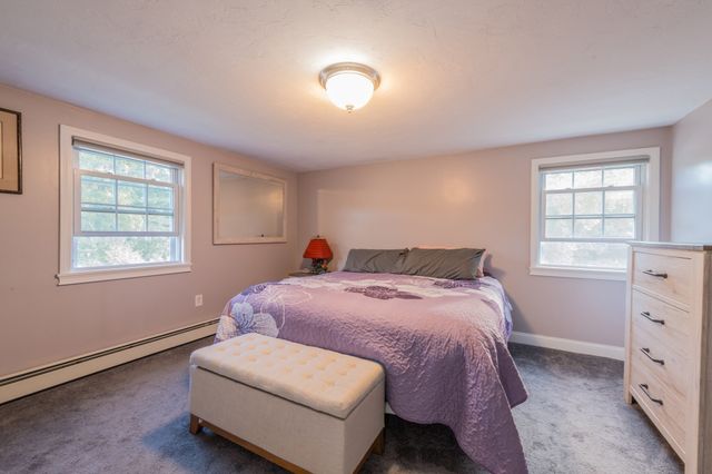 41 Silva St, Carver, MA 02330