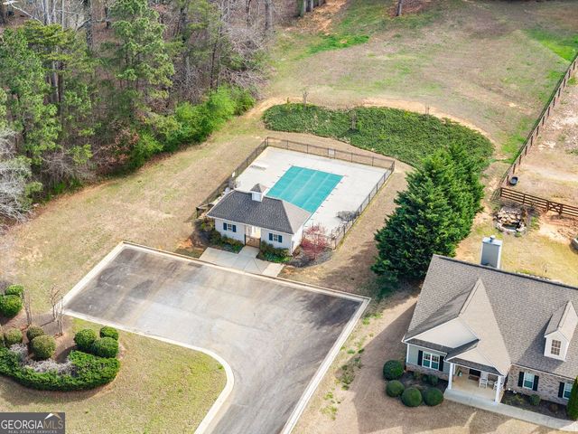 6611 Station Drive, Clermont, GA 30527