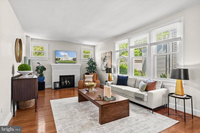 219 RITTENHOUSE ST NW, Washington, DC 20011