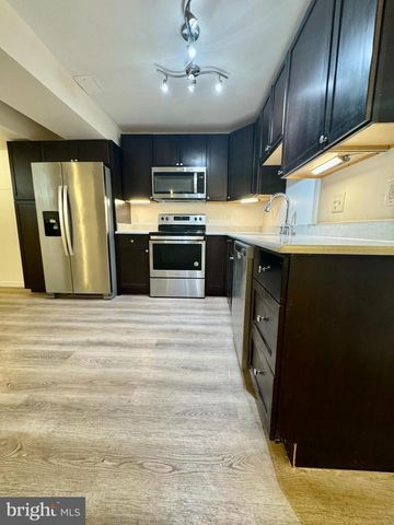 219 RITTENHOUSE ST NW, Washington, DC 20011