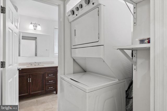 219 RITTENHOUSE ST NW, Washington, DC 20011