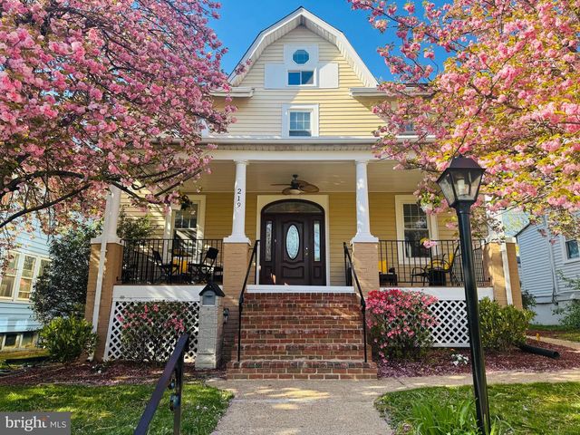219 RITTENHOUSE ST NW, Washington, DC 20011