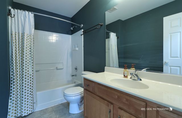 352 N CORNERSTONE Drive, Volo, IL 60020
