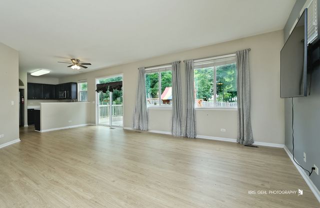 352 N CORNERSTONE Drive, Volo, IL 60020