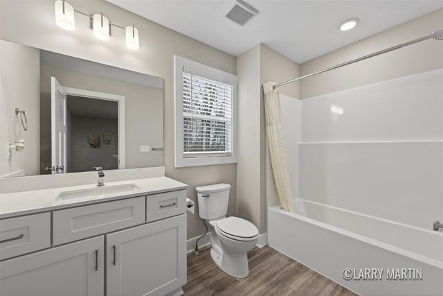 4802 Hidden River Avenue 48, Grandville, MI 49418