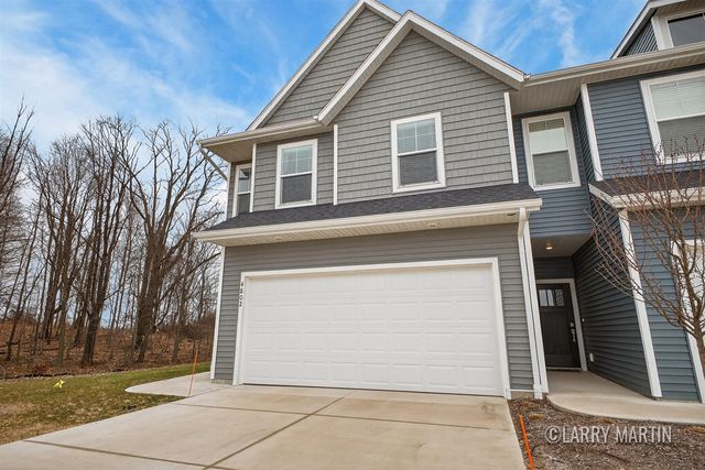 4802 Hidden River Avenue 48, Grandville, MI 49418