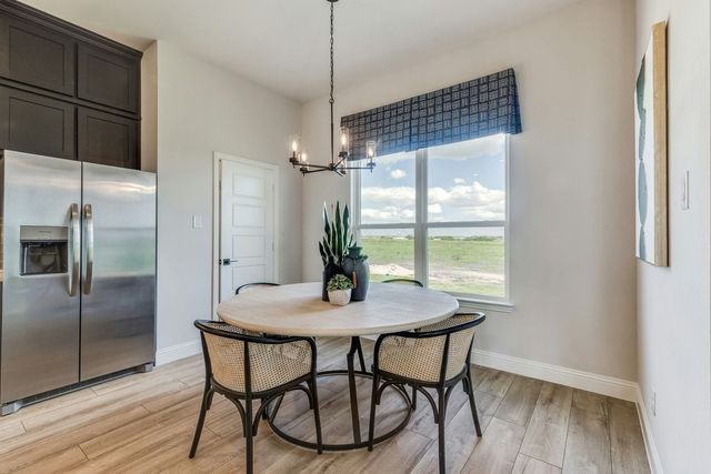 6704 Bassett Lane, Mesquite, TX 75126