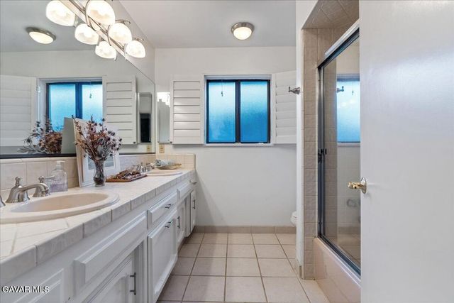 12430 Cattle King Drive, Bakersfield, CA 93306