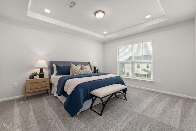 725 Branthurst Way, Fuquay Varina, NC 27526