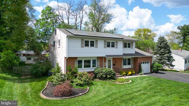 12 TEMPLE TER, Lawrence Township, NJ 08648