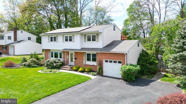 12 TEMPLE TER, Lawrence Township, NJ 08648