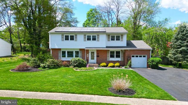 12 TEMPLE TER, Lawrence Township, NJ 08648
