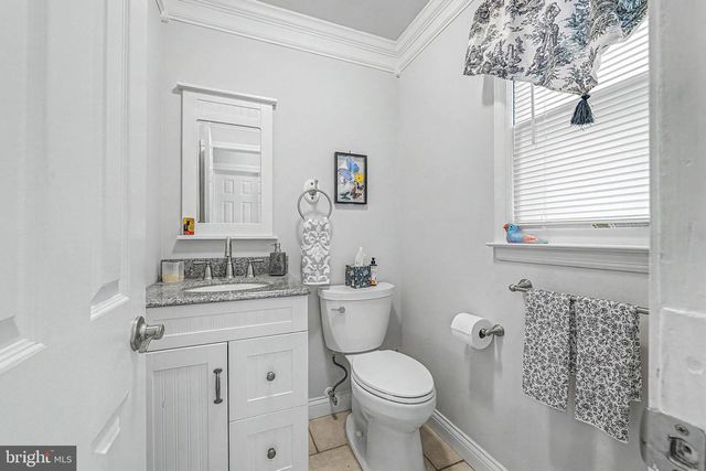 12 TEMPLE TER, Lawrence Township, NJ 08648