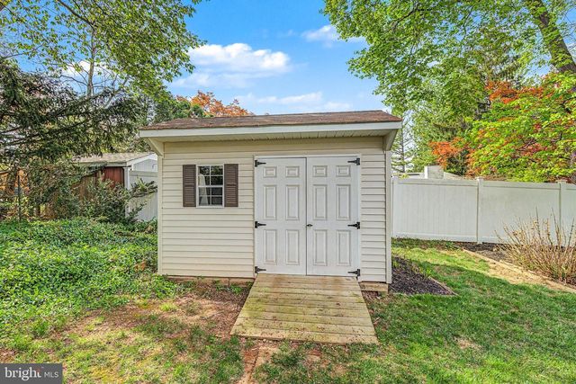 12 TEMPLE TER, Lawrence Township, NJ 08648