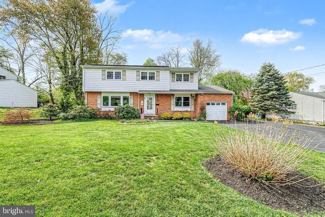 12 TEMPLE TER, Lawrence Township, NJ 08648