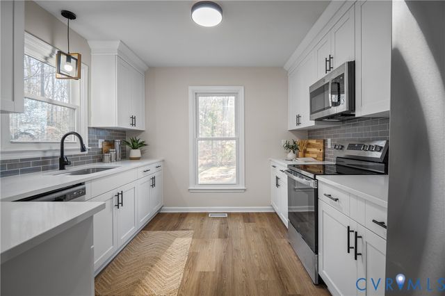 15101 Loving Union Rd, Disputanta, VA 23842