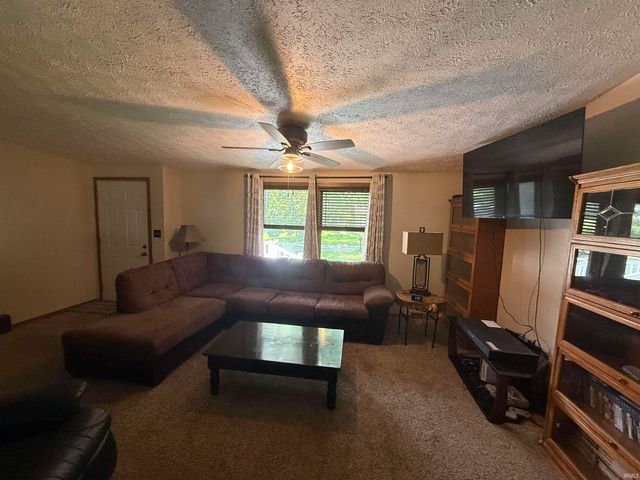 2309 Meiser Drive, Rochester, IN 46975