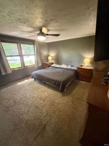 2309 Meiser Drive, Rochester, IN 46975