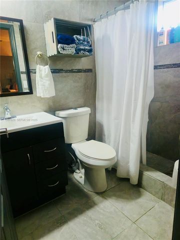 2150 NW 43rd Street, Miami, FL 33142